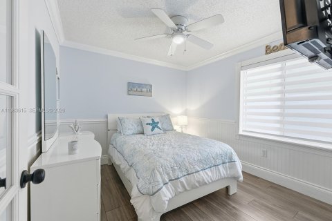 Villa ou maison à vendre à Miramar, Floride: 4 chambres, 205.04 m2 № 2025607 - photo 21