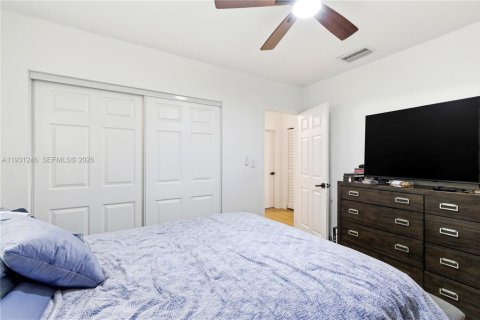 Купить коммерческую недвижимость в Холливуд, Флорида 194.91м2, № 1996387 - фото 15