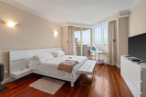 Купить кондоминиум в Майами-Бич, Флорида 3 спальни, 217.39м2, № 2021099 - фото 12