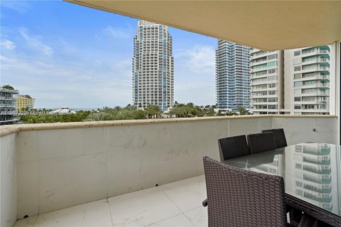 Купить кондоминиум в Майами-Бич, Флорида 3 спальни, 217.39м2, № 2021099 - фото 19