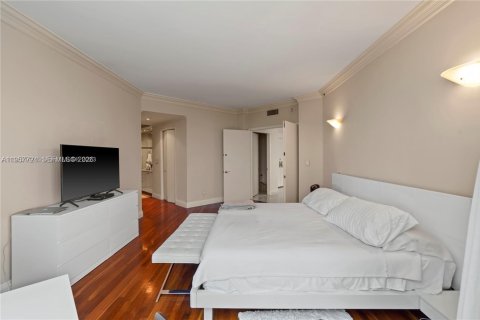 Купить кондоминиум в Майами-Бич, Флорида 3 спальни, 217.39м2, № 2021099 - фото 14