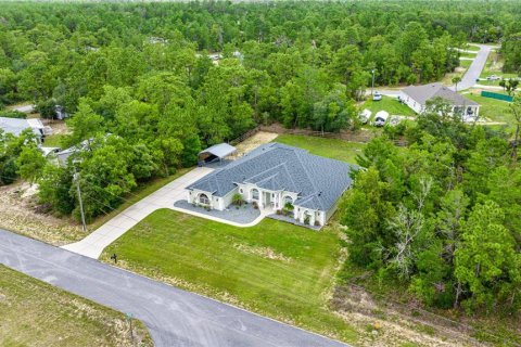Villa ou maison à vendre à Citrus Springs, Floride: 4 chambres, 331.01 m2 № 2405349 - photo 10