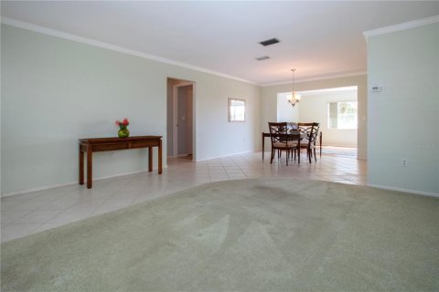 House in Bradenton, Florida 2 bedrooms, 161.65 sq.m. № 1510994 - photo 9