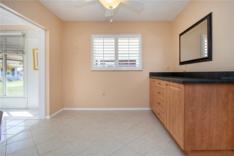 House in Bradenton, Florida 2 bedrooms, 161.65 sq.m. № 1510994 - photo 24