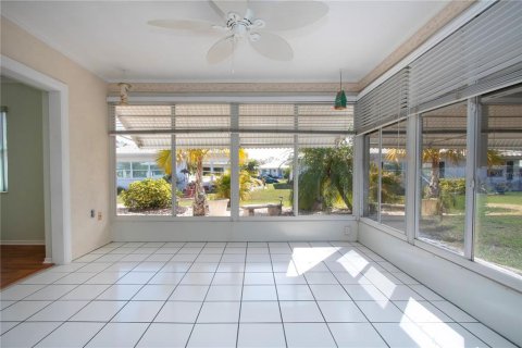 House in Bradenton, Florida 2 bedrooms, 161.65 sq.m. № 1510994 - photo 21