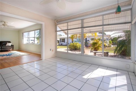 House in Bradenton, Florida 2 bedrooms, 161.65 sq.m. № 1510994 - photo 19