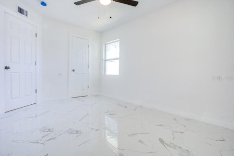 Appartement à louer à Madeira Beach, Floride: 1 chambre, 39.95 m2 № 2402993 - photo 30