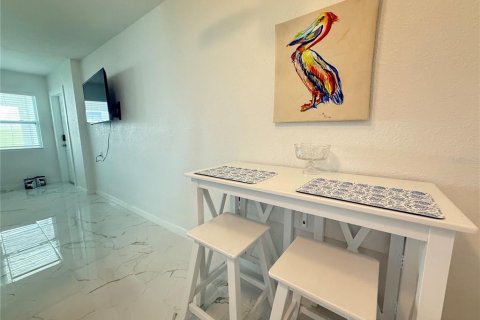 Appartement à louer à Madeira Beach, Floride: 1 chambre, 39.95 m2 № 2402993 - photo 7