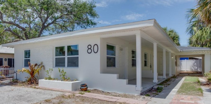 Studio à Madeira Beach, Floride № 2402993