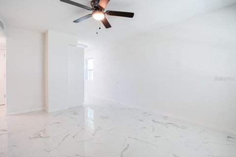 Appartement à louer à Madeira Beach, Floride: 1 chambre, 39.95 m2 № 2402993 - photo 21