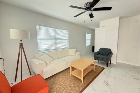 Appartement à louer à Madeira Beach, Floride: 1 chambre, 39.95 m2 № 2402993 - photo 12