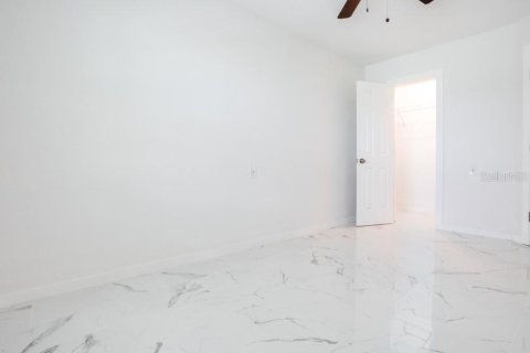 Appartement à louer à Madeira Beach, Floride: 1 chambre, 39.95 m2 № 2402993 - photo 26
