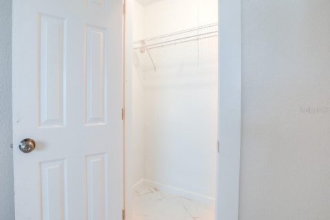 Appartement à louer à Madeira Beach, Floride: 1 chambre, 39.95 m2 № 2402993 - photo 25