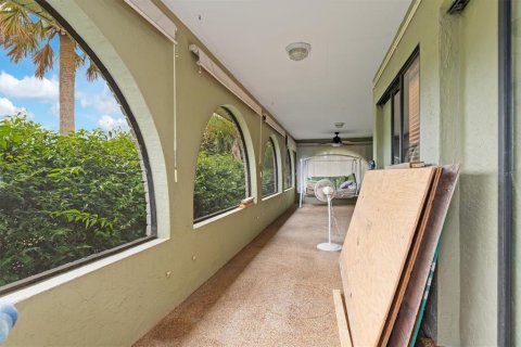 House in Port Charlotte, Florida 2 bedrooms, 124.21 sq.m. № 1447620 - photo 25