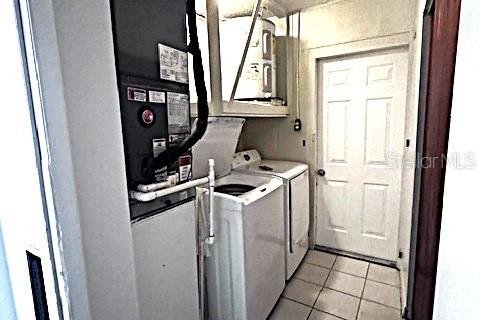 House in Clearwater, Florida 4 bedrooms, 124.95 sq.m. № 1831569 - photo 15
