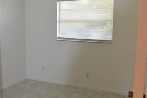 House in Clearwater, Florida 4 bedrooms, 124.95 sq.m. № 1831569 - photo 18