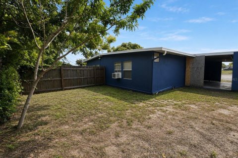 Villa ou maison à vendre à Bradenton, Floride: 4 chambres, 159.79 m2 № 2259392 - photo 30