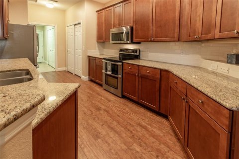 House in Ocala, Florida 3 bedrooms, 226.31 sq.m. № 1556466 - photo 18