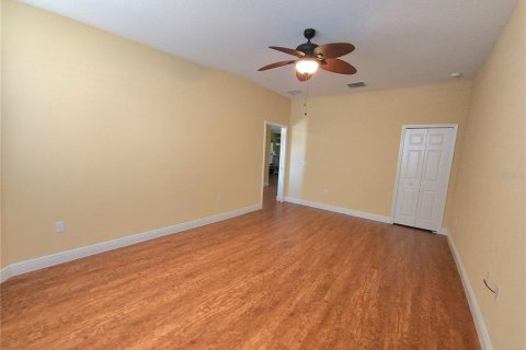 House in Ocala, Florida 3 bedrooms, 226.31 sq.m. № 1556466 - photo 10