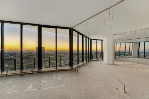 Copropriété à vendre à Miami, Floride: 967.21 m2 № 1741557 - photo 11