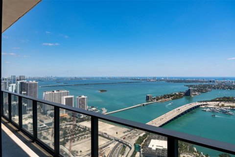 Copropriété à vendre à Miami, Floride: 967.21 m2 № 1741557 - photo 4