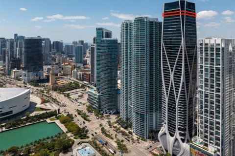 Copropriété à vendre à Miami, Floride: 967.21 m2 № 1741557 - photo 16