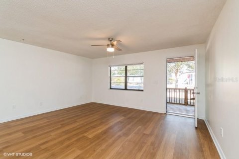 Appartement à louer à Gainesville, Floride: 2 chambres, 93.09 m2 № 2103538 - photo 9