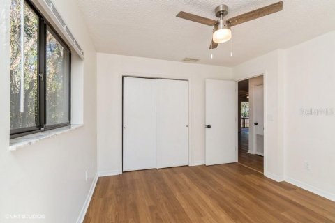 Appartement à louer à Gainesville, Floride: 2 chambres, 93.09 m2 № 2103538 - photo 11