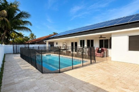 Villa ou maison à vendre à Miami, Floride: 3 chambres, 170.1 m2 № 2146060 - photo 6