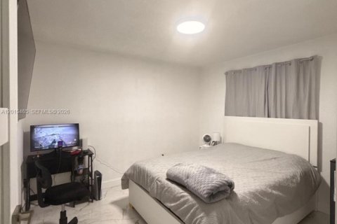 Villa ou maison à vendre à Miami, Floride: 3 chambres, 170.1 m2 № 2146060 - photo 23