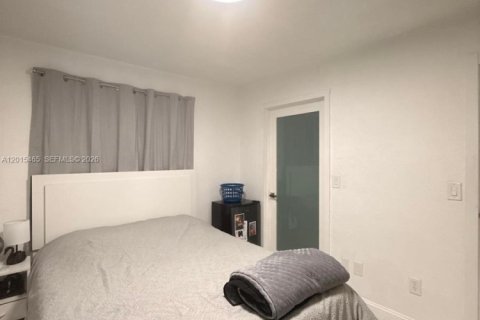Villa ou maison à vendre à Miami, Floride: 3 chambres, 170.1 m2 № 2146060 - photo 22