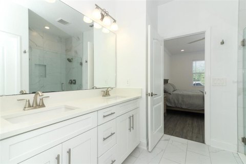 House in Sanford, Florida 3 bedrooms, 151.9 sq.m. № 1718855 - photo 20