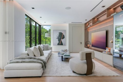 Villa ou maison à vendre à Miami, Floride: 7 chambres № 1987368 - photo 26