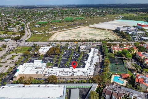 Immobilier commercial à vendre à Kendall, Floride № 2048719 - photo 23