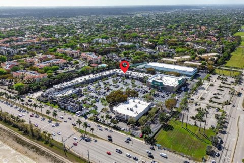 Immobilier commercial à vendre à Kendall, Floride № 2048719 - photo 25