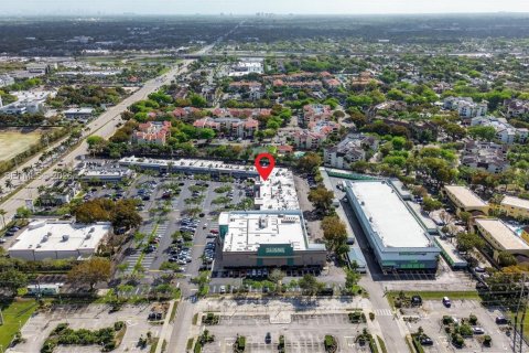 Immobilier commercial à vendre à Kendall, Floride № 2048719 - photo 24