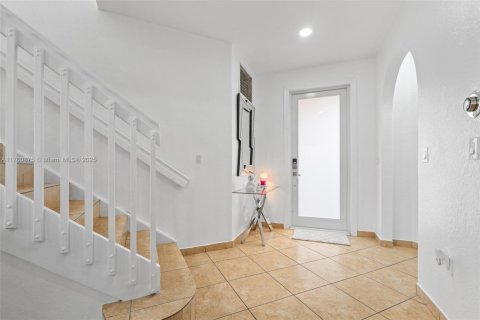 House in Homestead, Florida 3 bedrooms, 149.57 sq.m. № 1727090 - photo 9