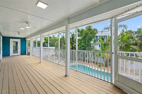 Casa en venta en Tierra Verde, Florida, 4 dormitorios, 343.74 m2 № 1813580 - foto 23