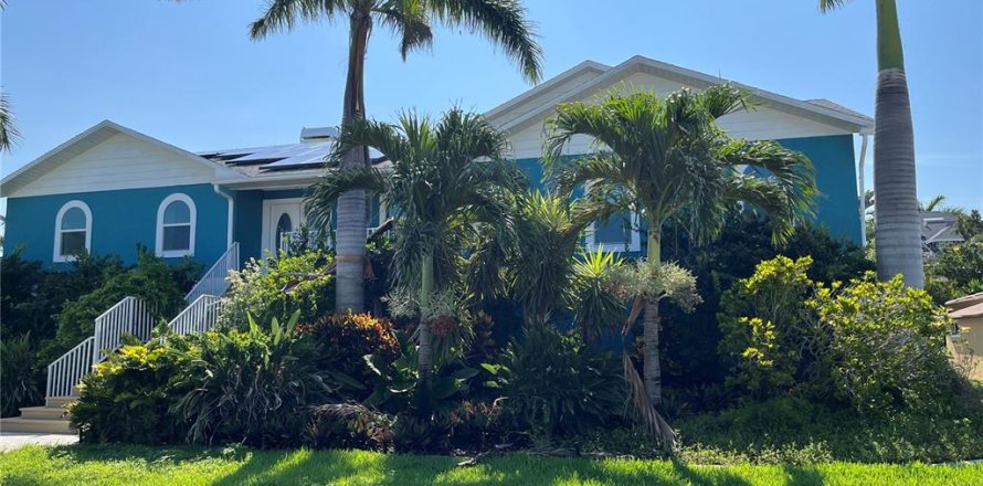 Casa en Tierra Verde, Florida 4 dormitorios, 343.74 m2 № 1813580