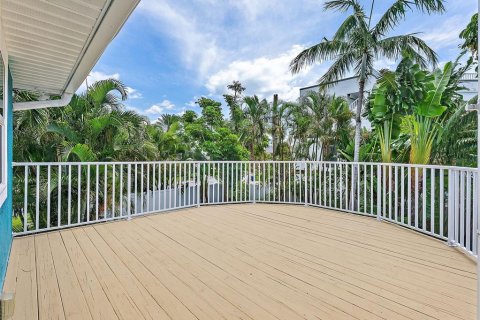 Casa en venta en Tierra Verde, Florida, 4 dormitorios, 343.74 m2 № 1813580 - foto 21