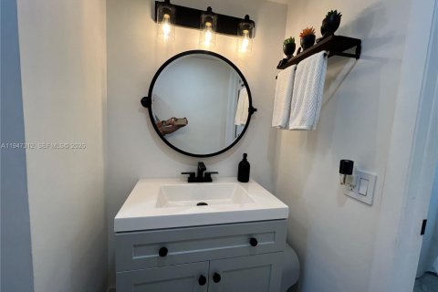 Copropriété à vendre à Miami, Floride: 2 chambres, 91.6 m2 № 2003518 - photo 11