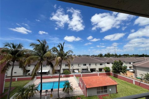 Copropriété à vendre à Miami, Floride: 2 chambres, 91.6 m2 № 2003518 - photo 21