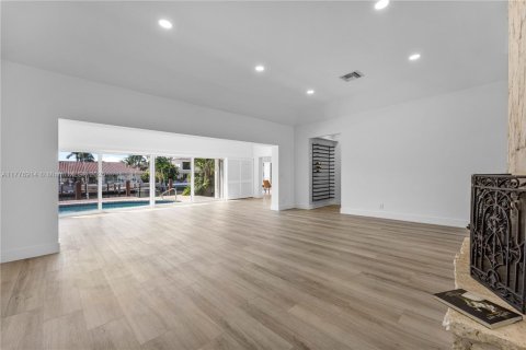 Casa en venta en Boca Raton, Florida, 3 dormitorios, 307.69 m2 № 1706474 - foto 7