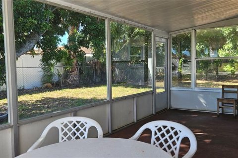 Villa ou maison à vendre à Bradenton, Floride: 3 chambres, 151.9 m2 № 2142319 - photo 18