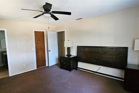 Villa ou maison à vendre à Bradenton, Floride: 3 chambres, 151.9 m2 № 2142319 - photo 11