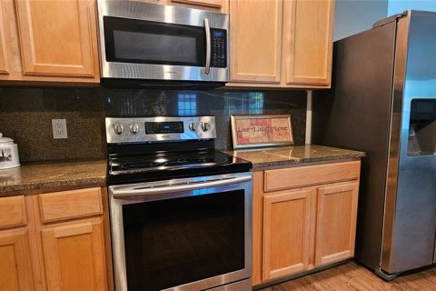 Villa ou maison à vendre à Bradenton, Floride: 3 chambres, 151.9 m2 № 2142319 - photo 3