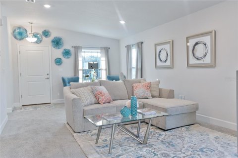 Casa en venta en Bell, Florida, 3 dormitorios, 144.46 m2 № 2386520 - foto 2