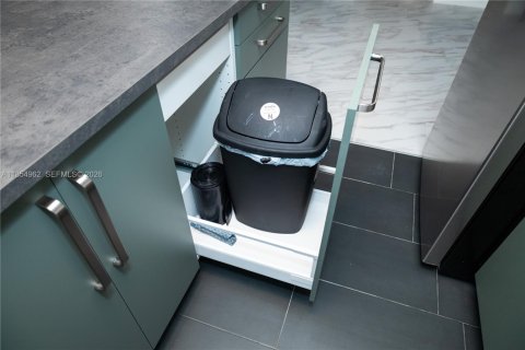 Apartamento en alquiler en Miami Beach, Florida, 1 dormitorio, 59.83 m2 № 2066116 - foto 19