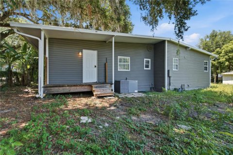 Villa ou maison à vendre à Zephyrhills, Floride: 2 chambres, 95.22 m2 № 2229113 - photo 3