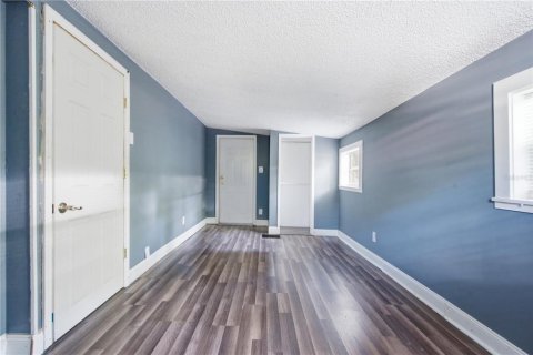 Villa ou maison à vendre à Zephyrhills, Floride: 2 chambres, 95.22 m2 № 2229113 - photo 27
